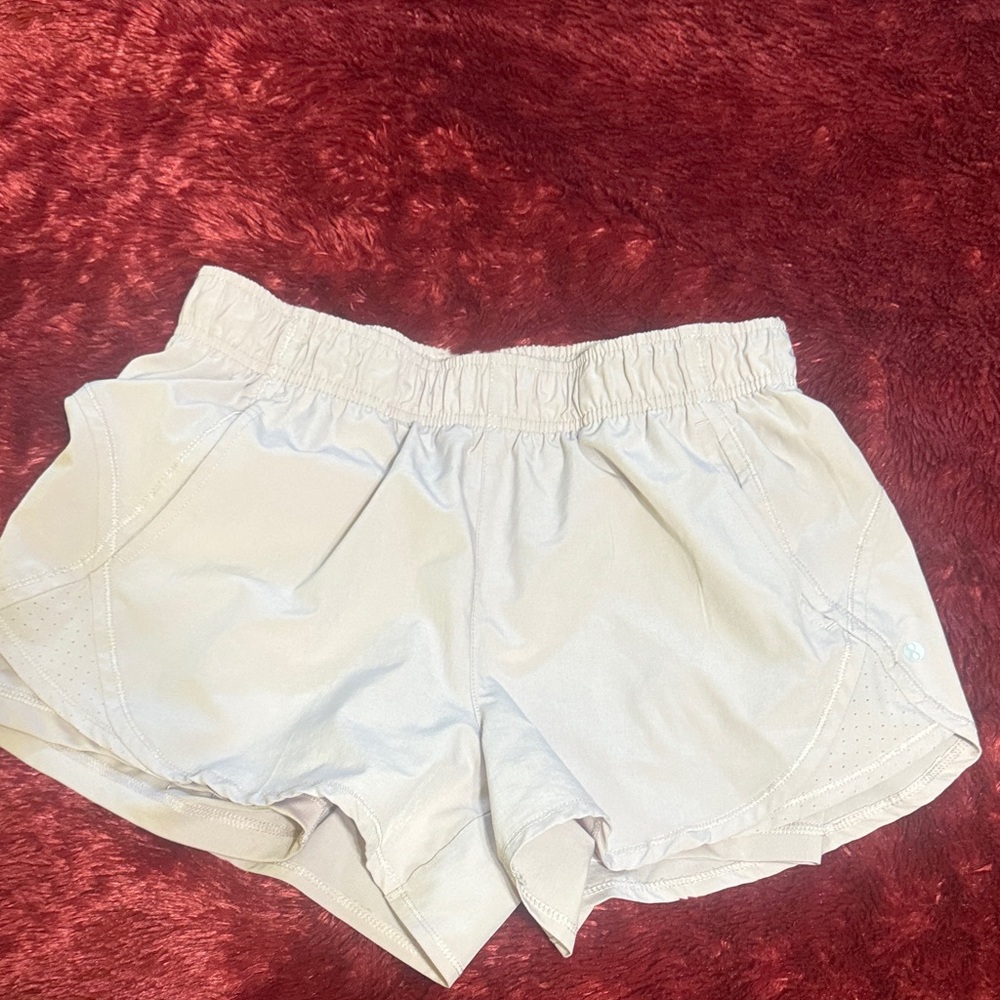 Women's light pink Shorts